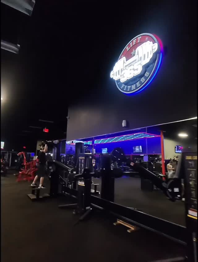 @lift365fitness_oviedo is just different. If you have not seen it it’s a must. Tell them Johnny send you and they wil